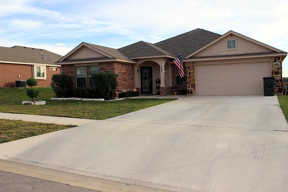 1st image of 2804 Camp Cooper Dr