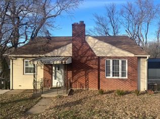 919 Mason Rd, Saint Joseph, MO 64504