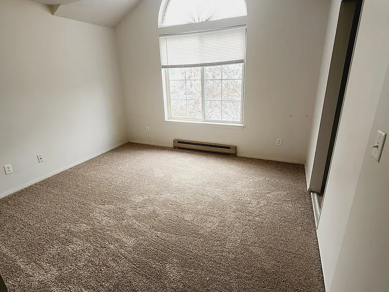 Indian Canyon Apartments — Photo 13