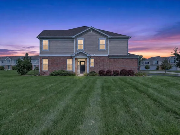 1308 Draper Rd, McHenry, IL 60050