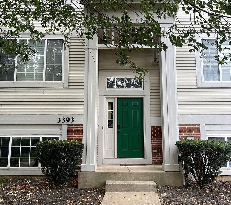 1st image of 3393 Ravinia Cir