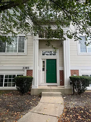 3393 Ravinia Cir Photo 1