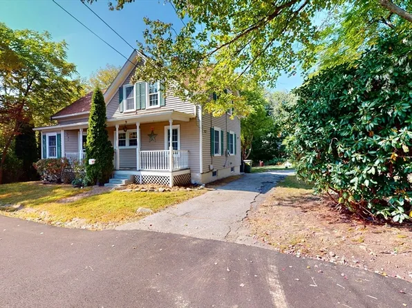 9 Linwood St, Webster, MA 01570