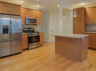 26 Forest Ave #2, Salem, MA 01970