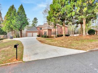 1485 Jones Rd, Roswell, GA 30075