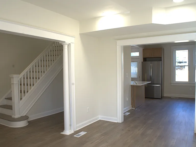 117 S Wickham Rd — Photo 17