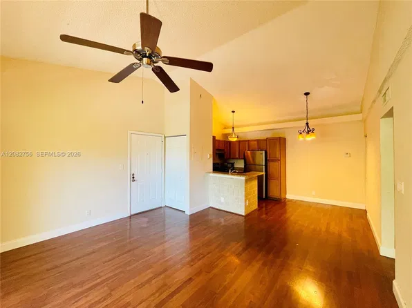 641 Lyons Rd APT 11207, Pompano Beach, FL 33063