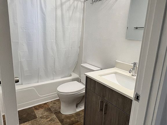 5th image of 12317 35th Avenue NE