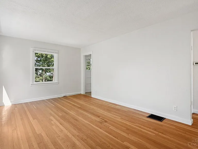 1545 Cardington Rd — Photo 8