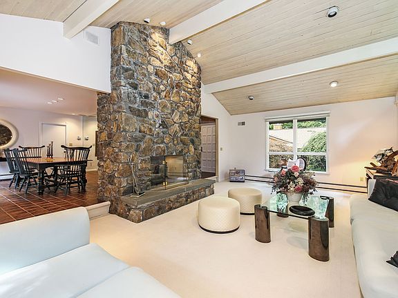 5 tanglewild pl,chappaqua,ny,10514   (023 of 35 ).jpg