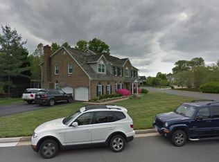 5418 Ashleigh Rd, Fairfax, VA 22030