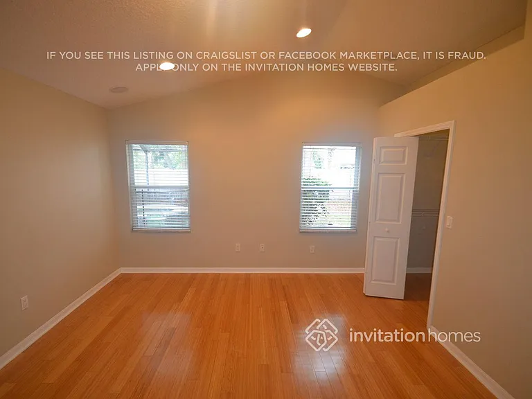 4704 Whispering Wind Ave — Photo 10