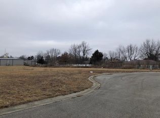 4 Tanner Ct, Lebanon, MO 65536