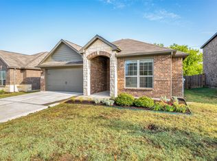 1013 Keystone Ct, Denton, TX 76207