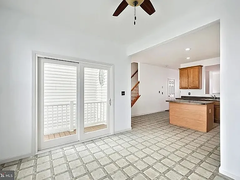 1193 Ledge Dr — Photo 8
