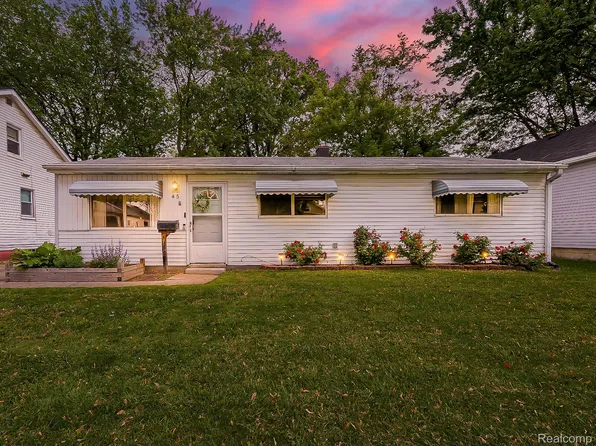 45 E George Ave, Hazel Park, MI 48030