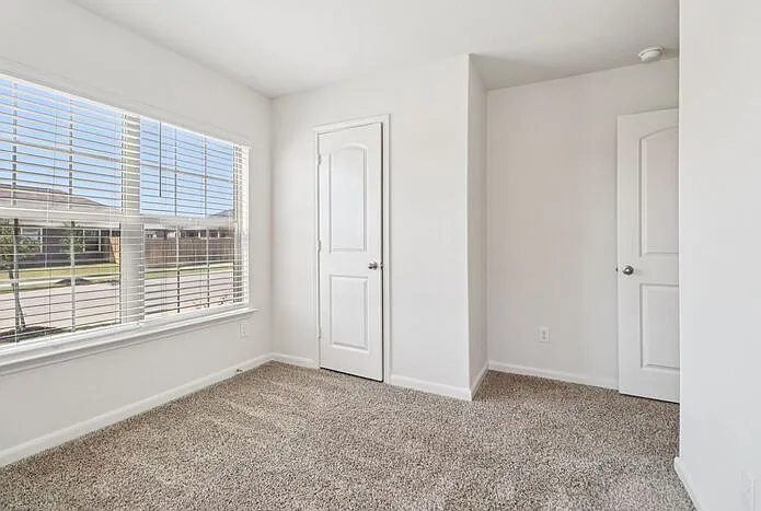 142 Crimson Cir — Photo 18