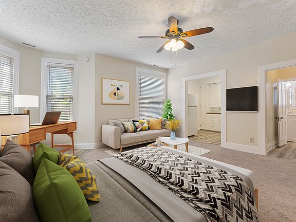 2nd image of 240 N 9th St APT 4