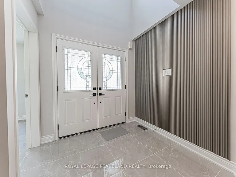 152 Flagstone Way — Photo 9