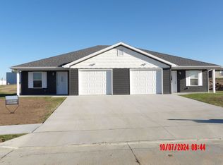 517 Kinleigh Dr, Fulton, MO 65251