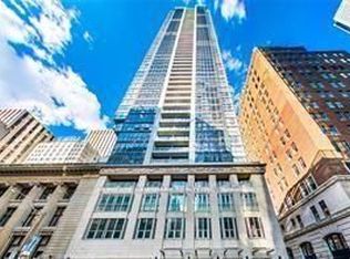 70 Temperance St #806, Toronto, ON M5H 0B1