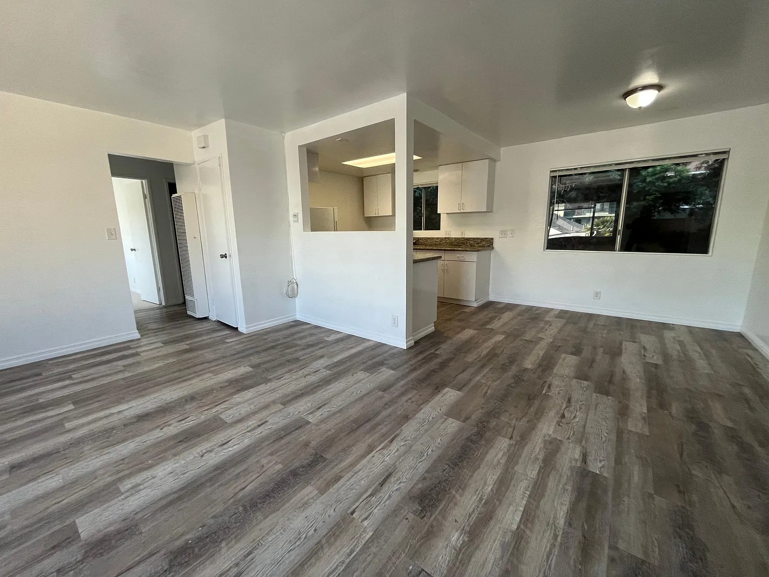 2 bed, 891 sqft, $2,495 — Photo 4