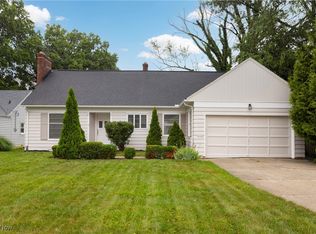 18640 Inglewood Ave, Rocky River, OH 44116