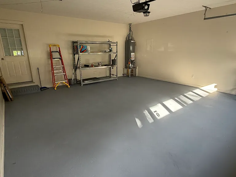 1195 N Franklin Ave — Photo 10