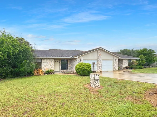 500 Hi Circle W, Horseshoe Bay, TX 78657