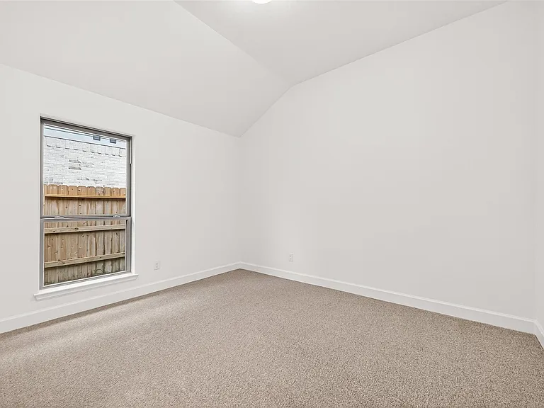29731 Brushy Gables Dr — Photo 28