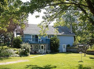 10960 Burnett Rd, Charlevoix, MI 49720