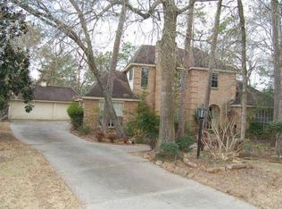 20 Knoll Pines Ct, Spring, TX 77381