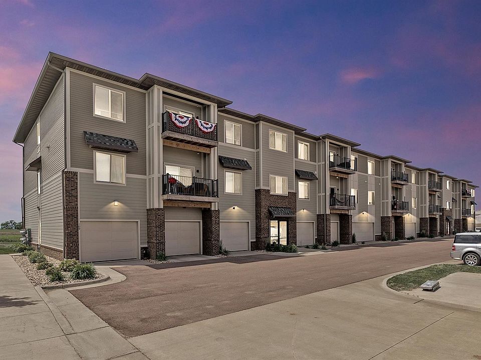 1st image of 7701 Townsley