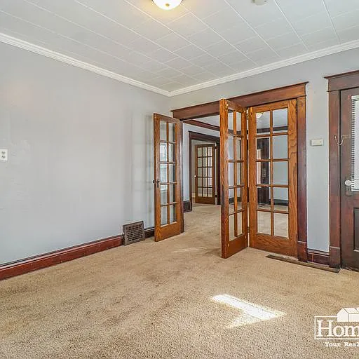 709 S 25th St — Photo 7