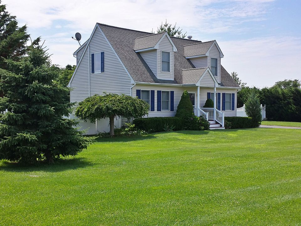 1st image of 665 Gabriella Ct