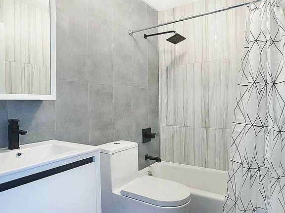 3rd image of 60 E 130th St #3B