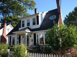 127 Perham St, West Roxbury, MA 02132