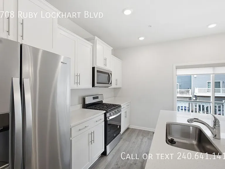 9708 Ruby Lockhart Blvd — Photo 7