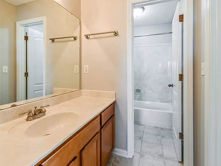 10186 Sorrento Pl — Photo 16
