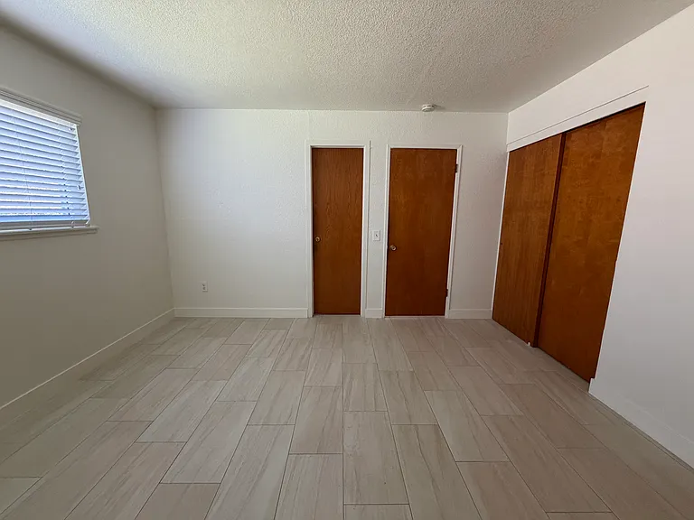 15176 Oakwood Ln — Photo 15