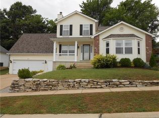 6111 Kensington Ct, Imperial, MO 63052