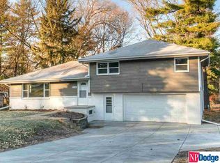 5514 N 56th St, Omaha, NE 68104