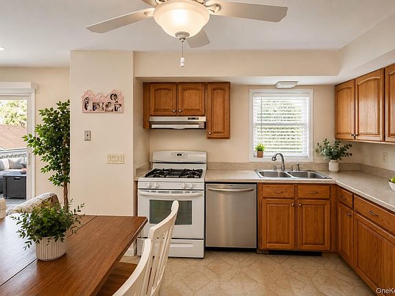4th image of 307 N Terrace Avenue
