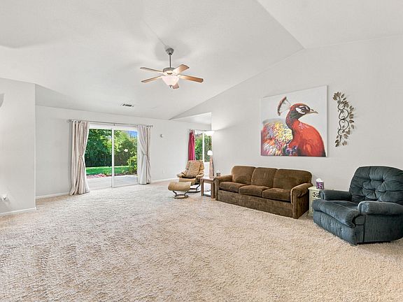 3rd image of 1081 Monterra Ln