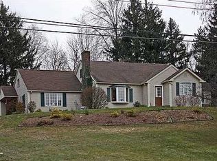 200 Kreag Rd, Fairport, NY 14450