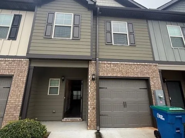 6085 Oak Bend Ct, Riverdale, GA 30296