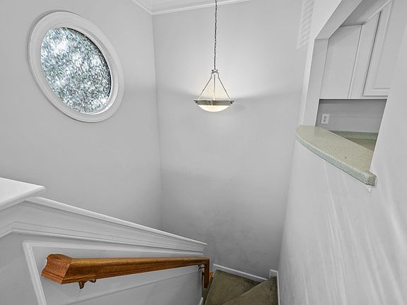 4th image of 508 Presque Isle Ln #500