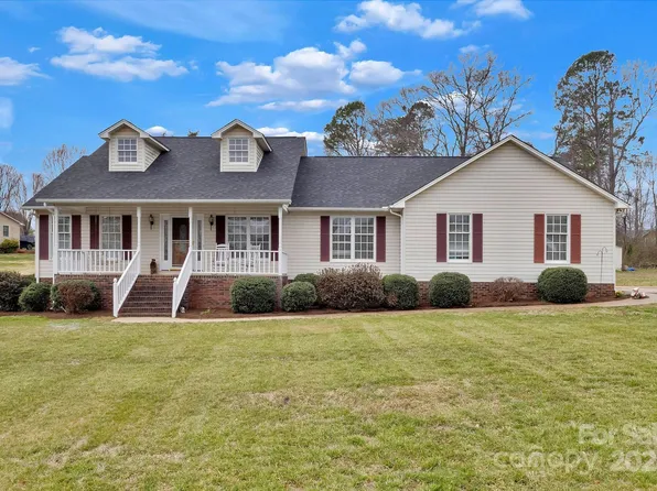 207 Silver Creek Ln, Shelby, NC 28152