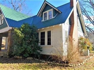 1294 Savannah Dr, Sylva, NC 28779