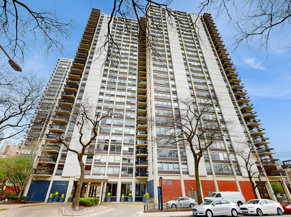 1360 N Sandburg Ter APT 2501C, Chicago, IL 60610